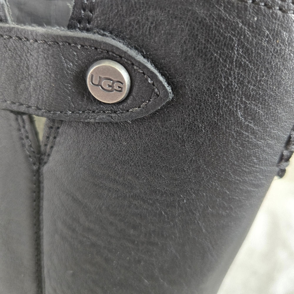Ugg Potero Black Leather Wedge Women's Boots Size 7.5 EUC - Picture 12 of 13